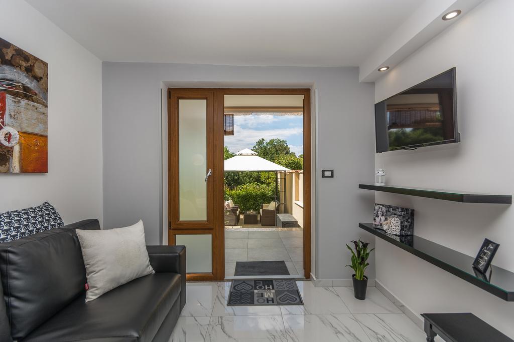 Luxury Apartments Sonja Porec Ngoại thất bức ảnh