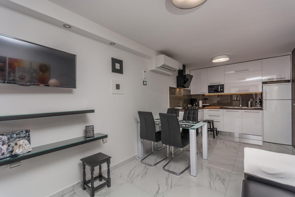 Luxury Apartments Sonja Porec Ngoại thất bức ảnh